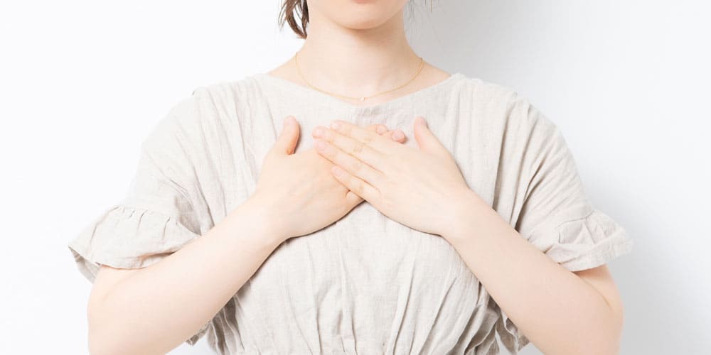 乳首の色に悩むのはとても自然なこと画像